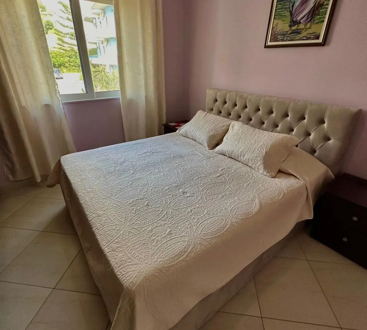 סרנדה Esmeralda Apartaments 0*,  אלבניה