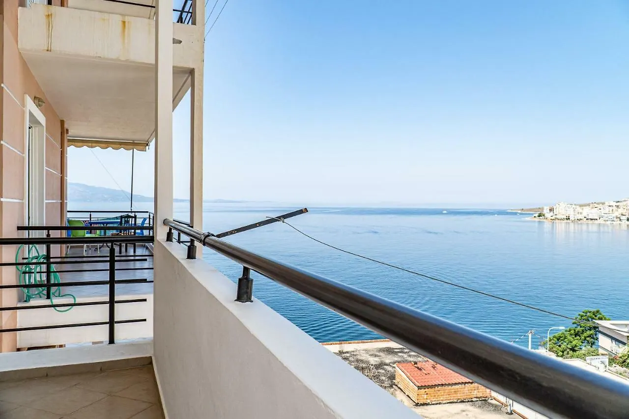 סרנדה Esmeralda Apartaments דירה